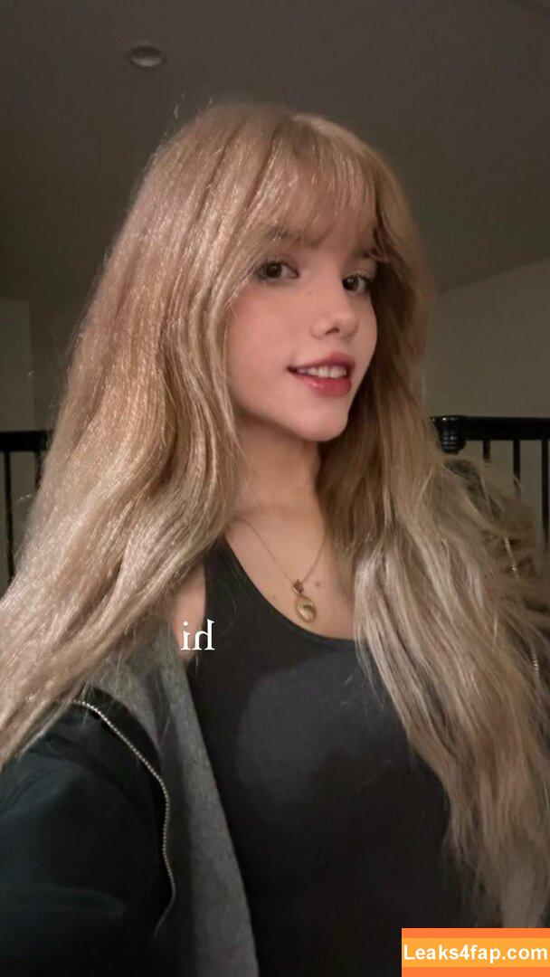 emmyuh / emmybeehz / emmyurr leaked photo photo #0113
