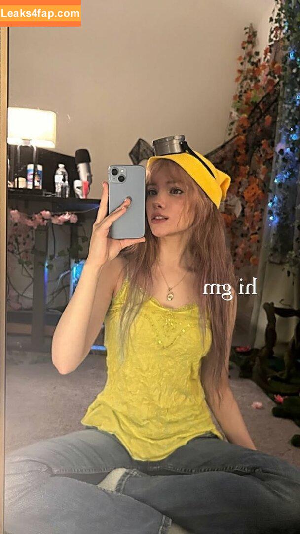 emmyuh / emmybeehz / emmyurr leaked photo photo #0153