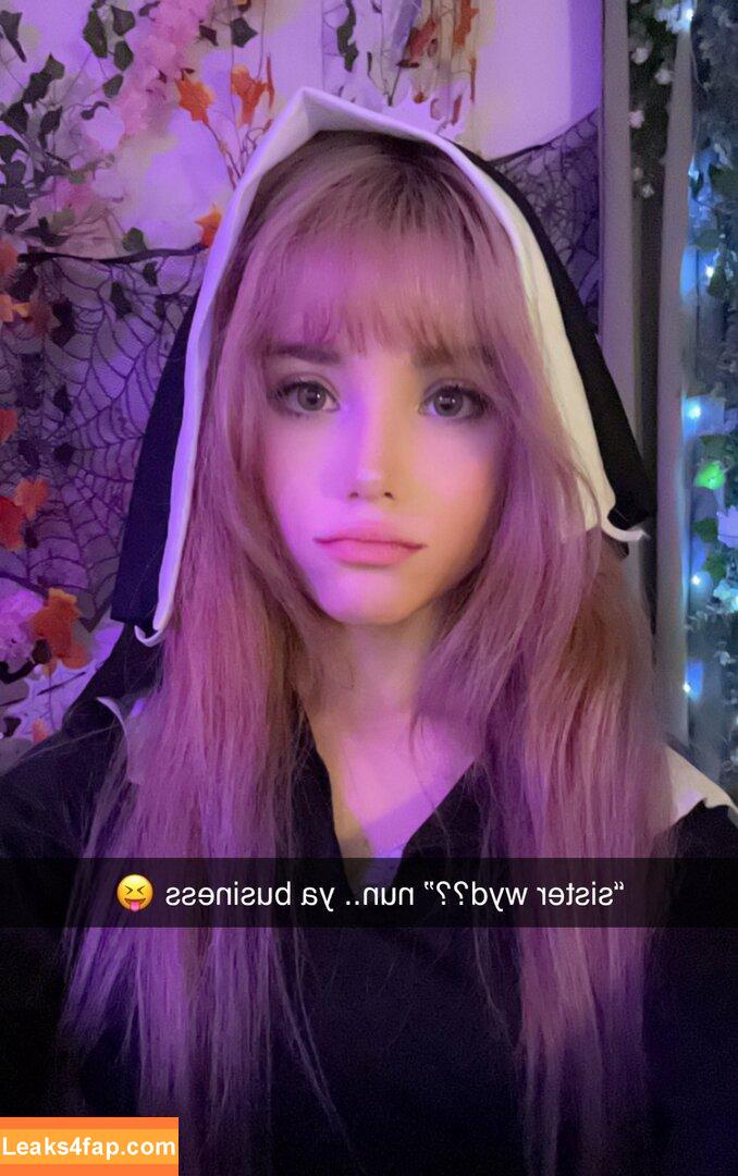 emmyuh / emmybeehz / emmyurr leaked photo photo #0156