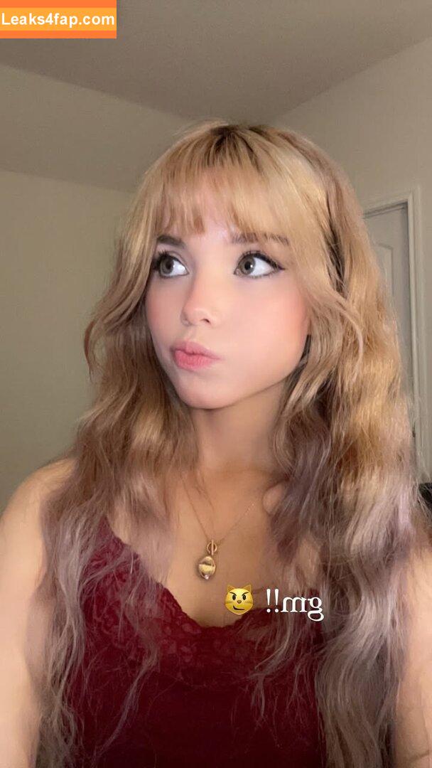 emmyuh / emmybeehz / emmyurr leaked photo photo #0160