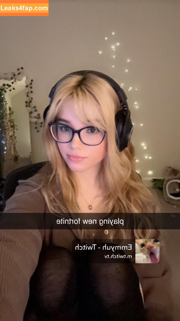 emmyuh / emmybeehz / emmyurr leaked photo photo #0171