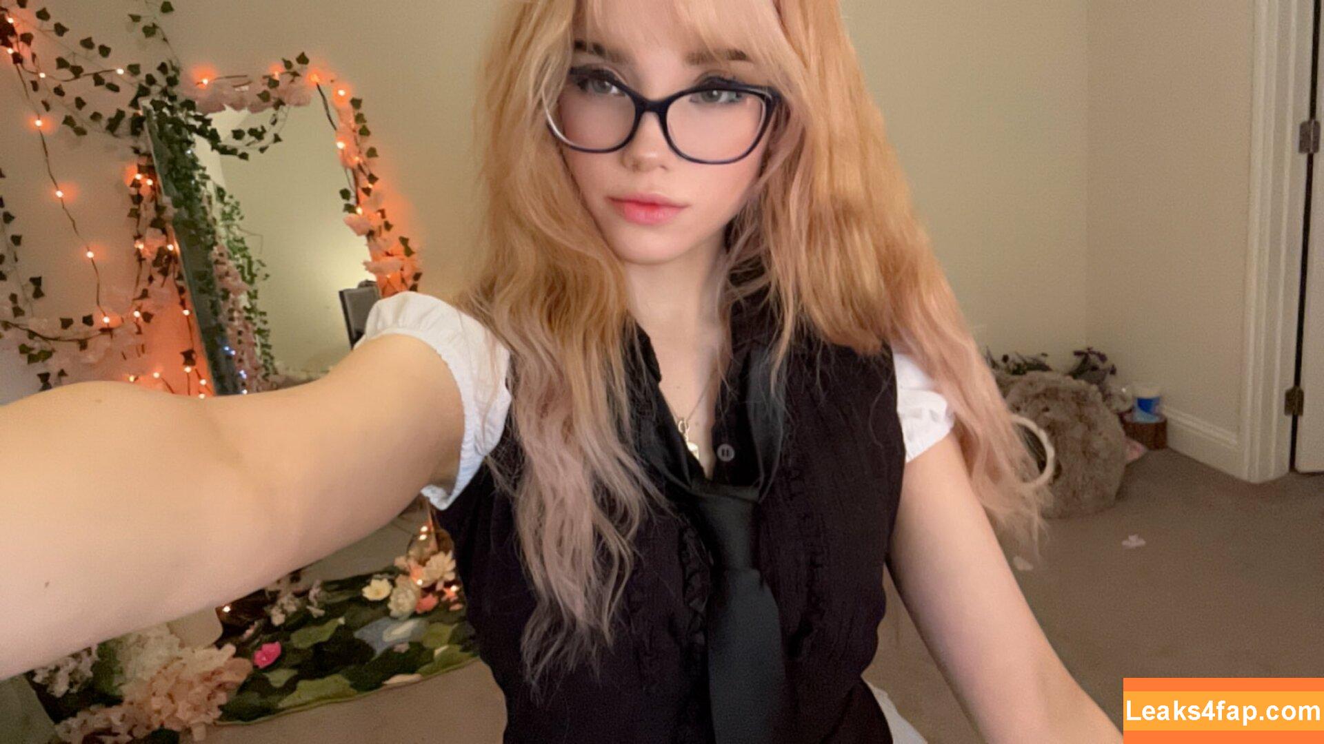 emmyuh / emmybeehz / emmyurr leaked photo photo #0174
