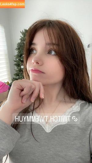 emmyuh photo #0008