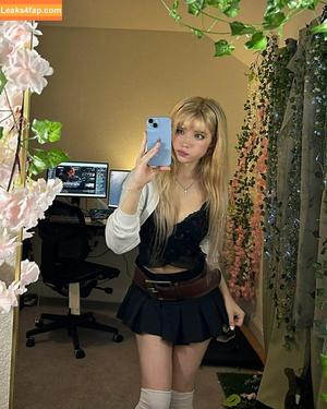 emmyuh photo #0166