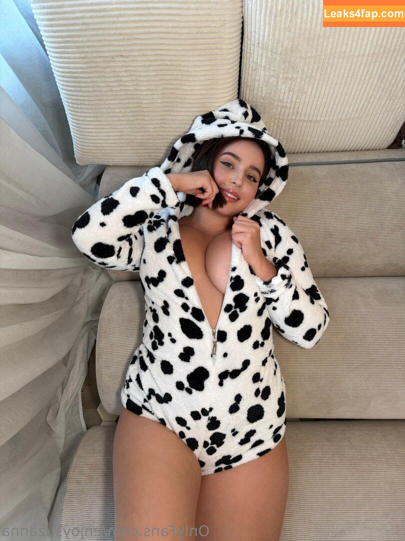 enjoysuzanna /  leaked photo photo #0002