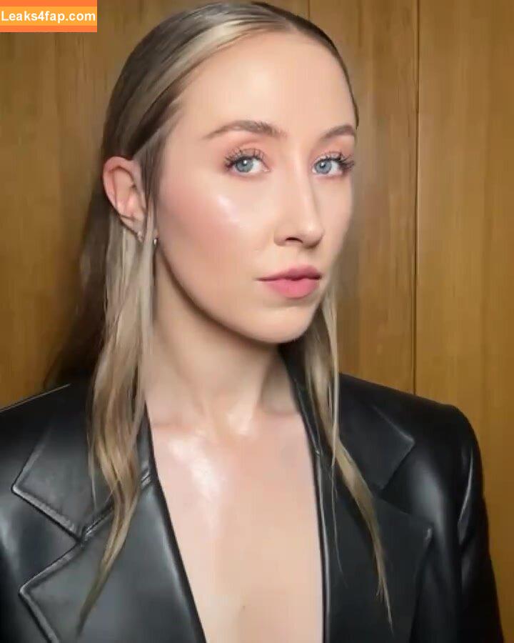 Erin Doherty /  leaked photo photo #0002