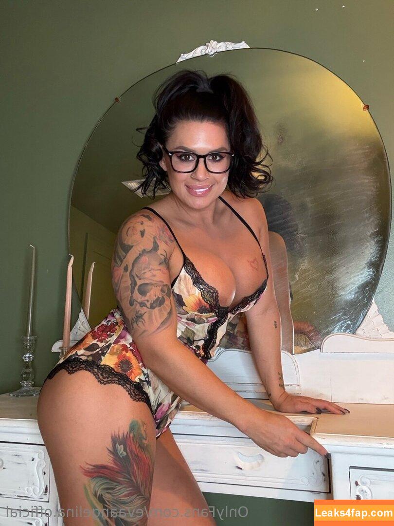 Eva Angelina / evaangelina.official / evaangelina.xoxo leaked photo photo #0022