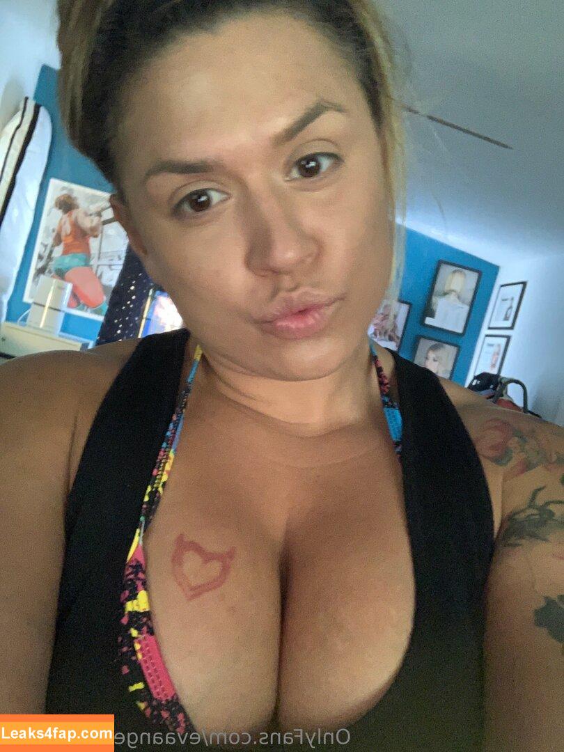 Eva Angelina / evaangelina.official / evaangelina.xoxo leaked photo photo #0078