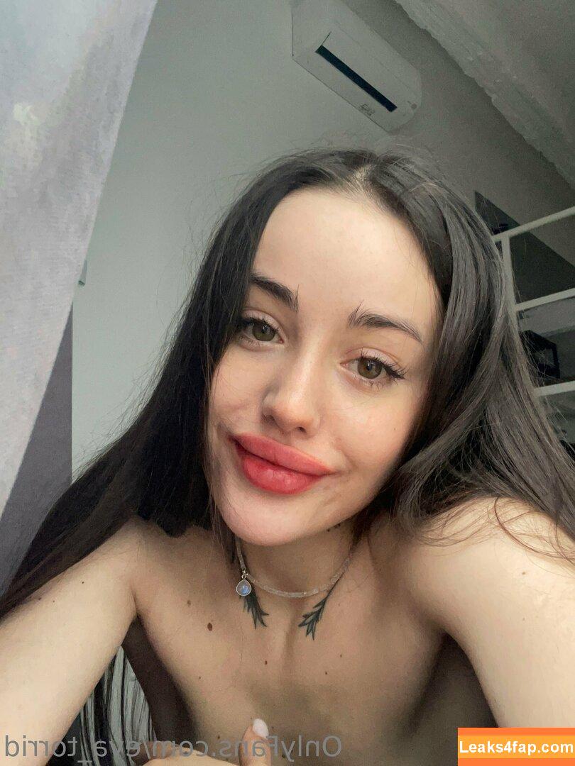 eva_torrid / evatori leaked photo photo #0100