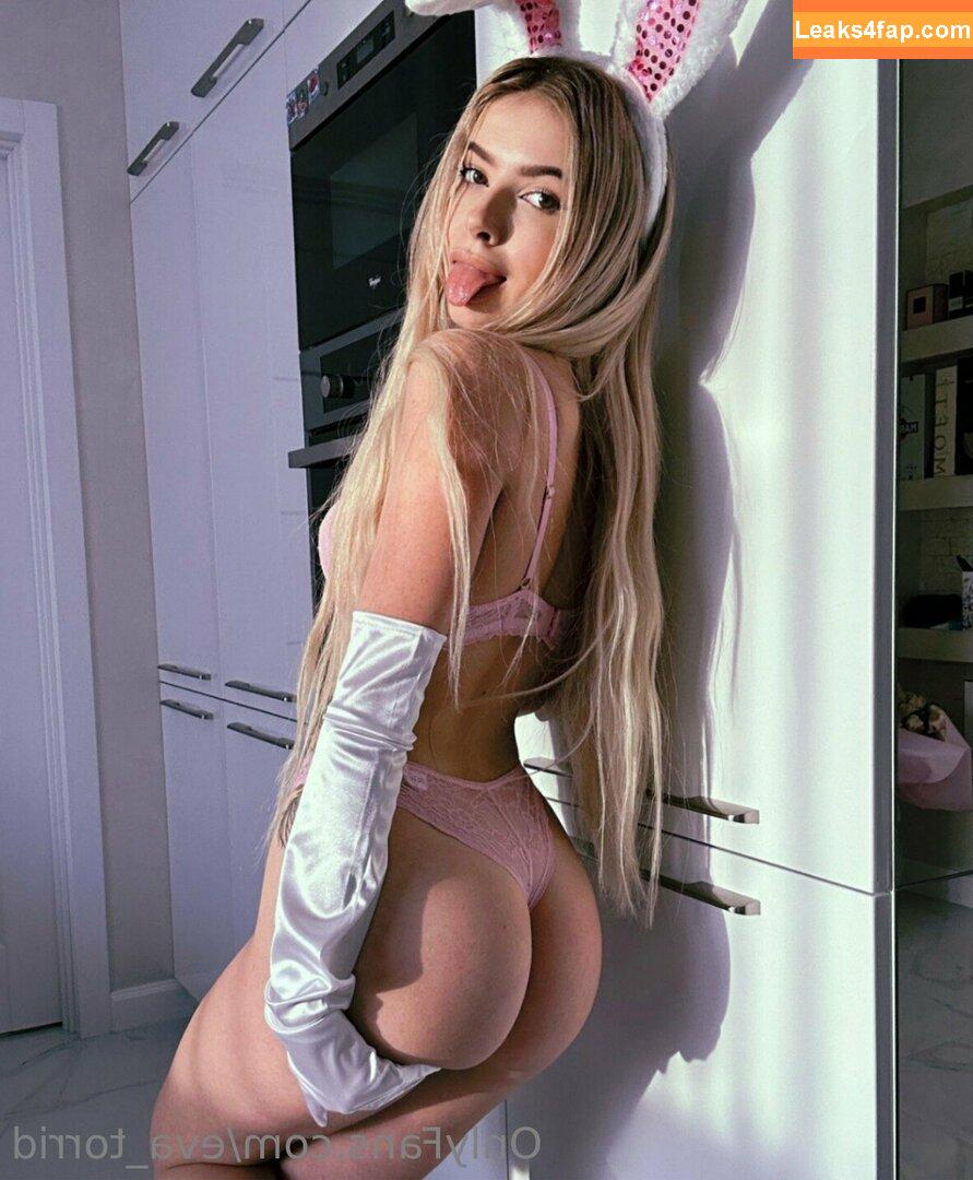 eva_torrid / evatori leaked photo photo #0188