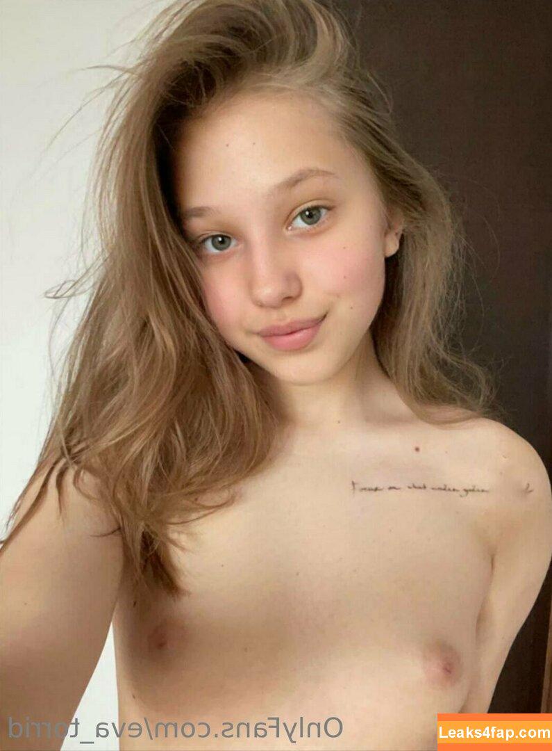 eva_torrid / evatori leaked photo photo #0215