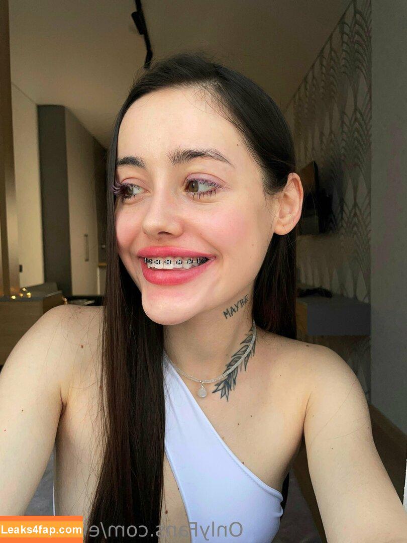 eva_torrid / evatori leaked photo photo #0273