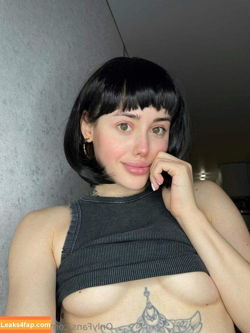 eva_torrid / evatori leaked photo photo #0310