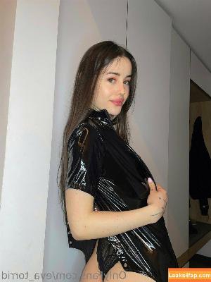 eva_torrid photo #0073