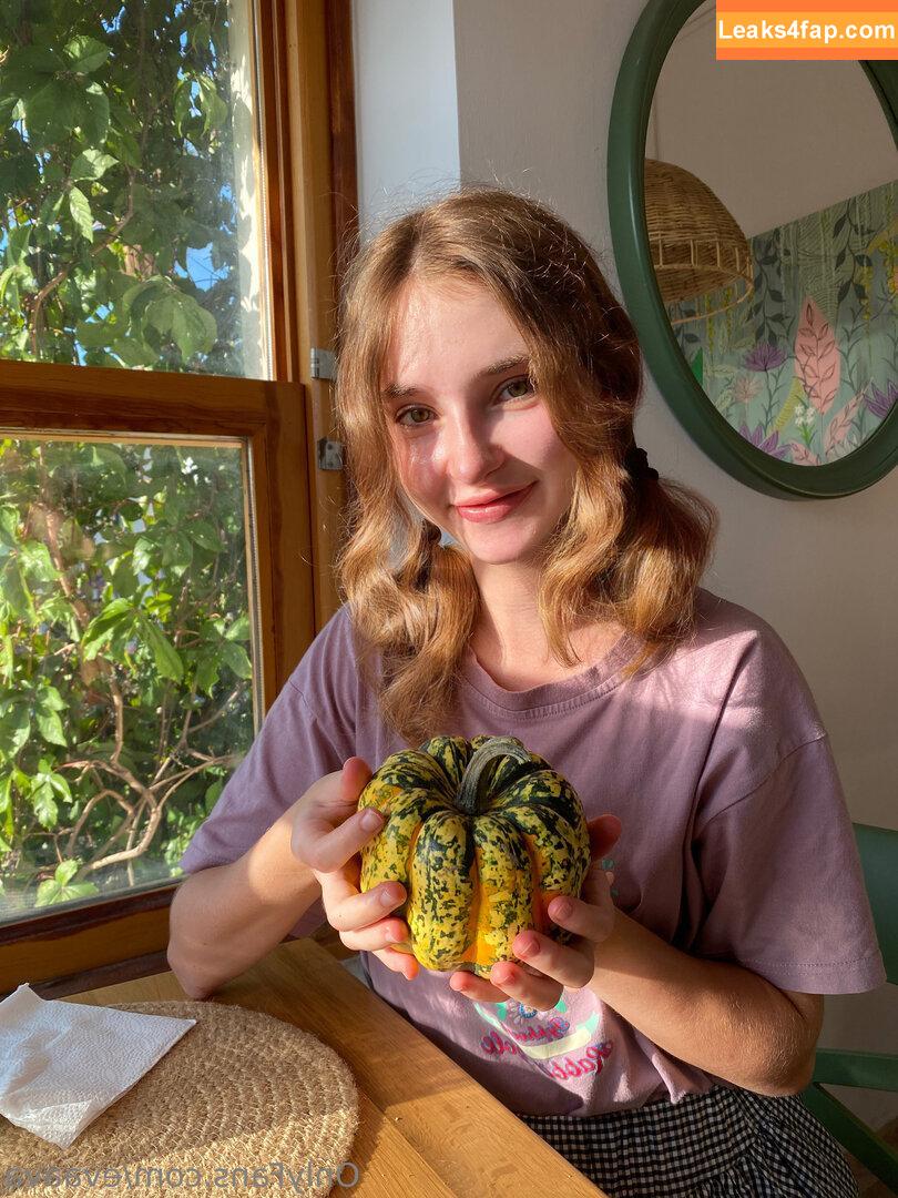 evaava / _evaava_ leaked photo photo #0089