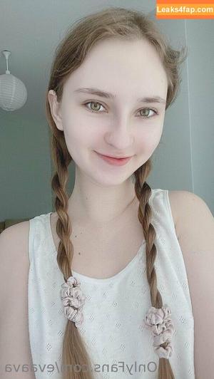 evaava photo #0121