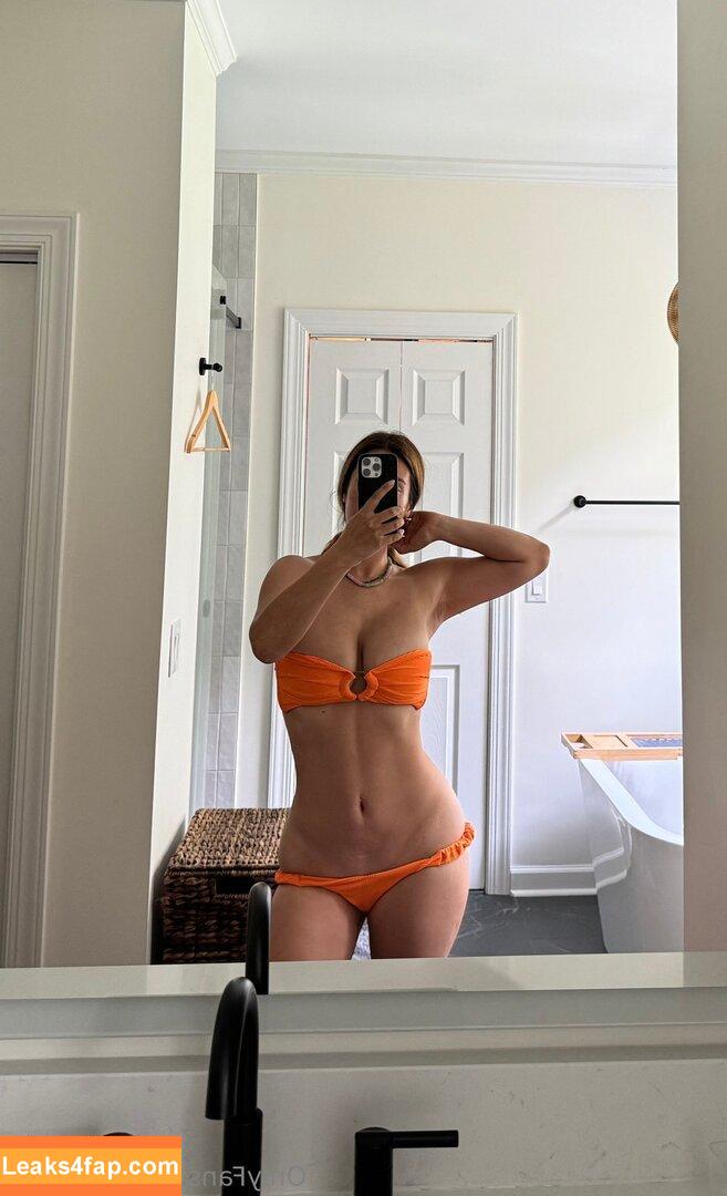 evalovia /  leaked photo photo #0226