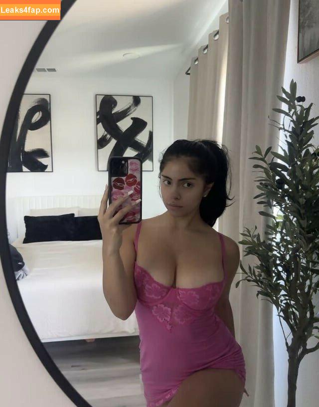 Evelyn Ortiz / _evess leaked photo photo #0028