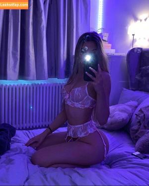 Evie Garbe photo #0306
