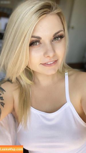 Evobaddie фото #0019