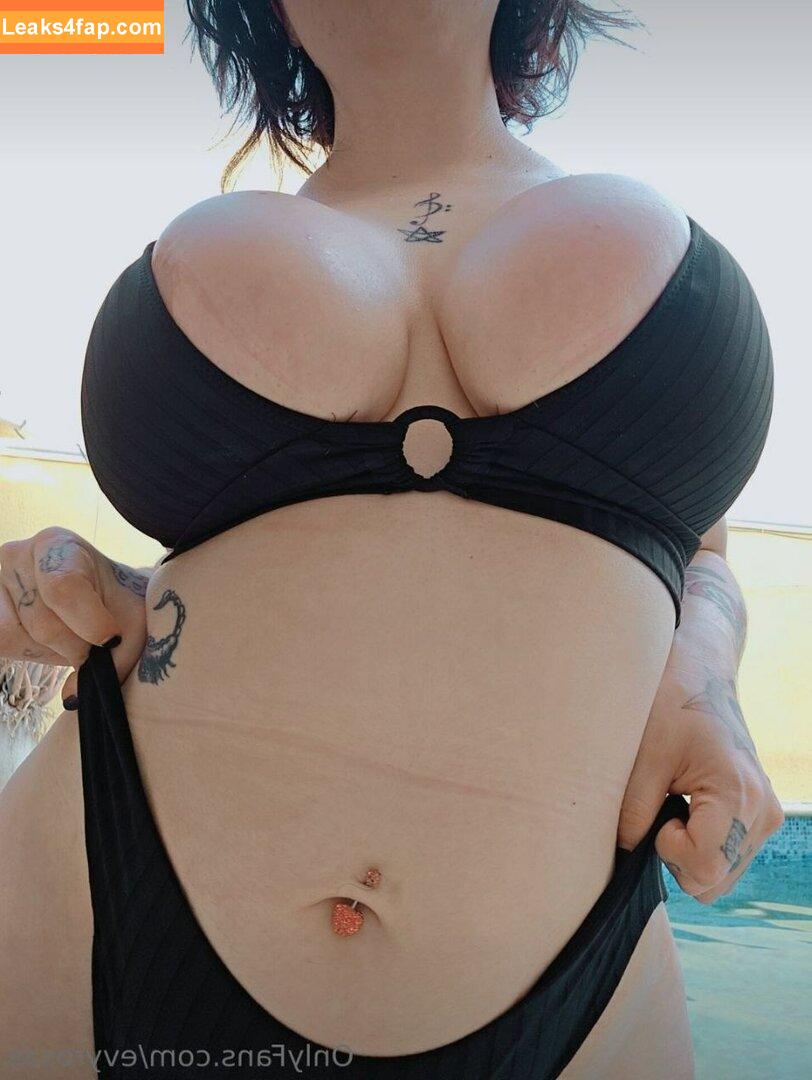 Evy Rosas / evy_rosas / evyrosas leaked photo photo #0085
