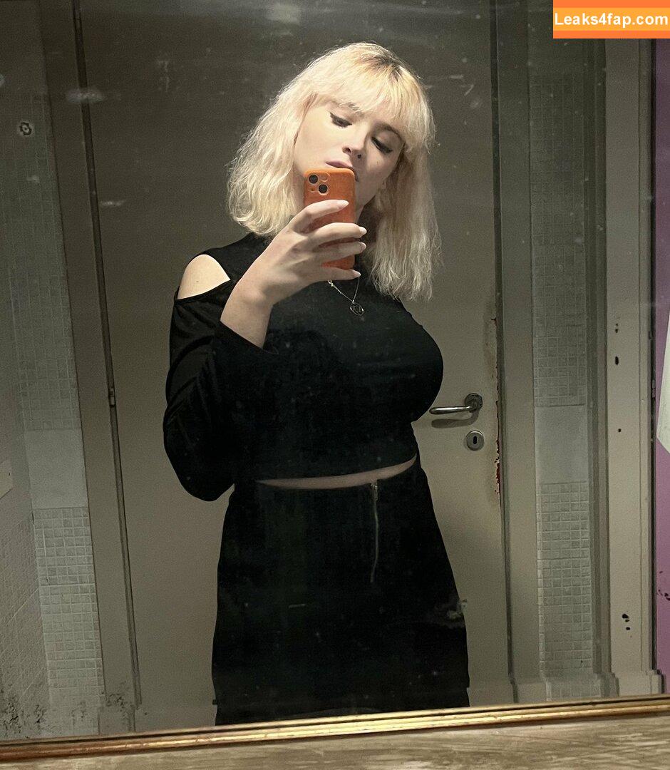 F4micom / F4mi leaked photo photo #0019