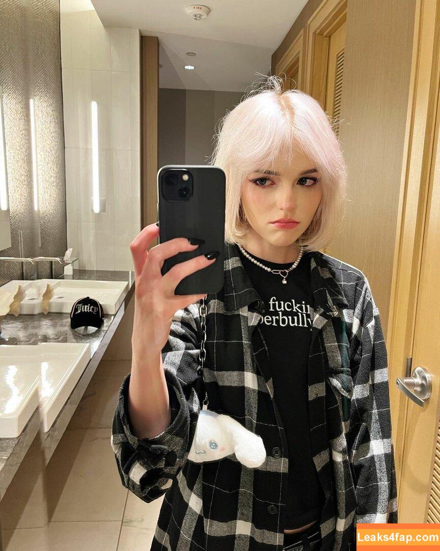 Fauxre / anyuser leaked photo photo #0062