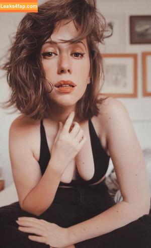 Fern Riddell photo #0001
