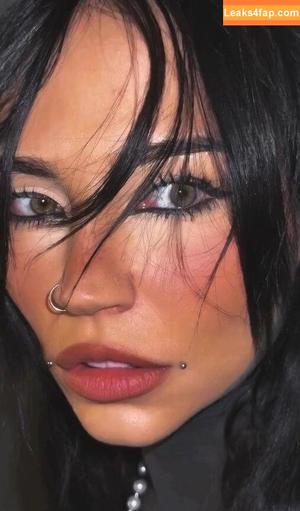 Fishball Nude photo #0012