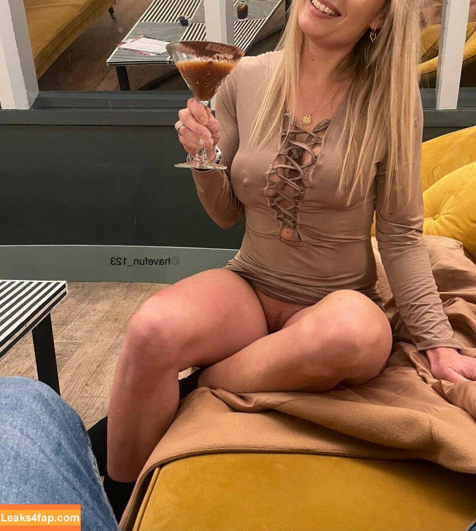 Fitnessmilf / Goodvibes21 / fit.milf.freak / fit_moms_of_ig leaked photo photo #0003