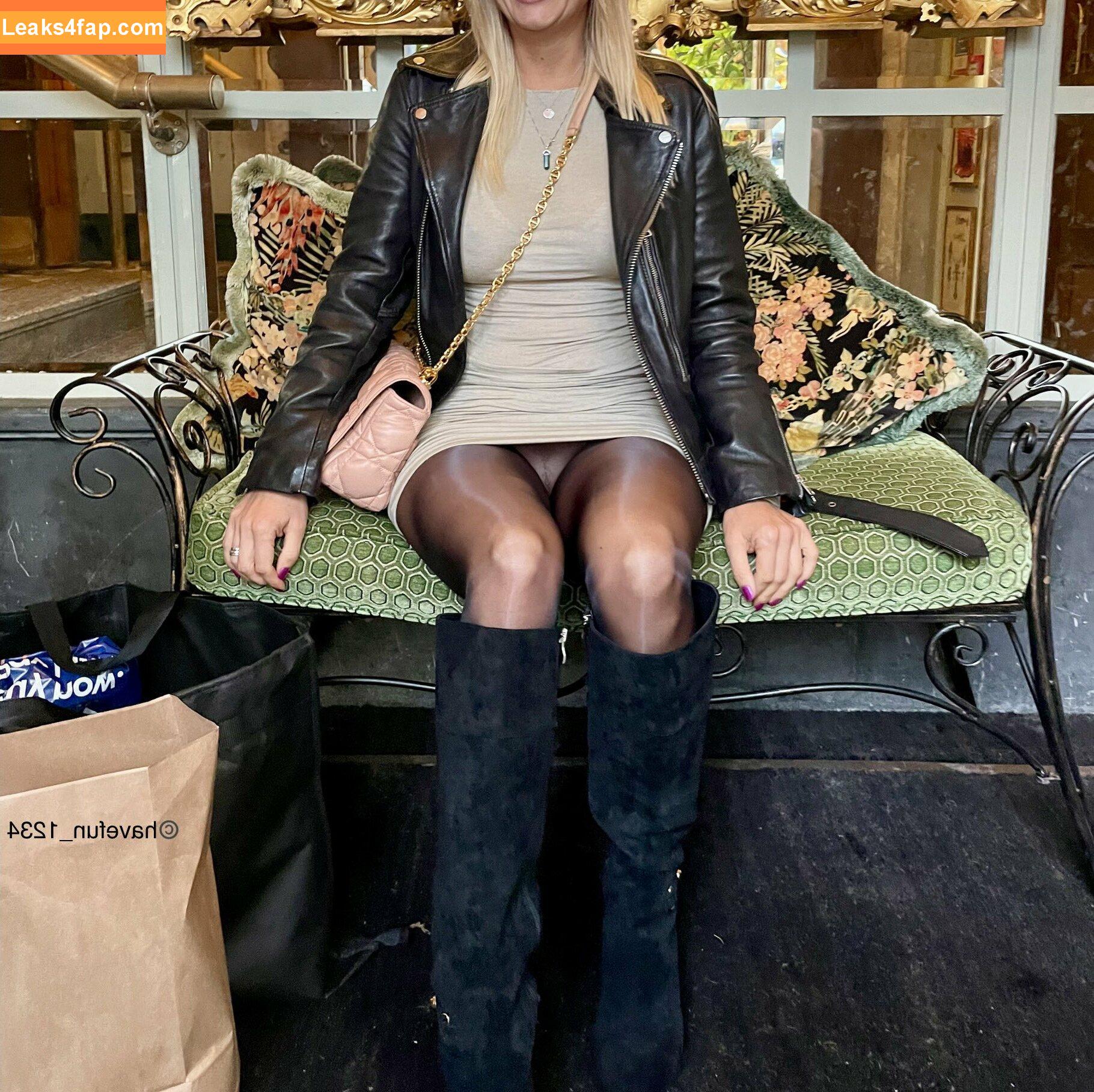 Fitnessmilf / Goodvibes21 / fit.milf.freak / fit_moms_of_ig leaked photo photo #0051