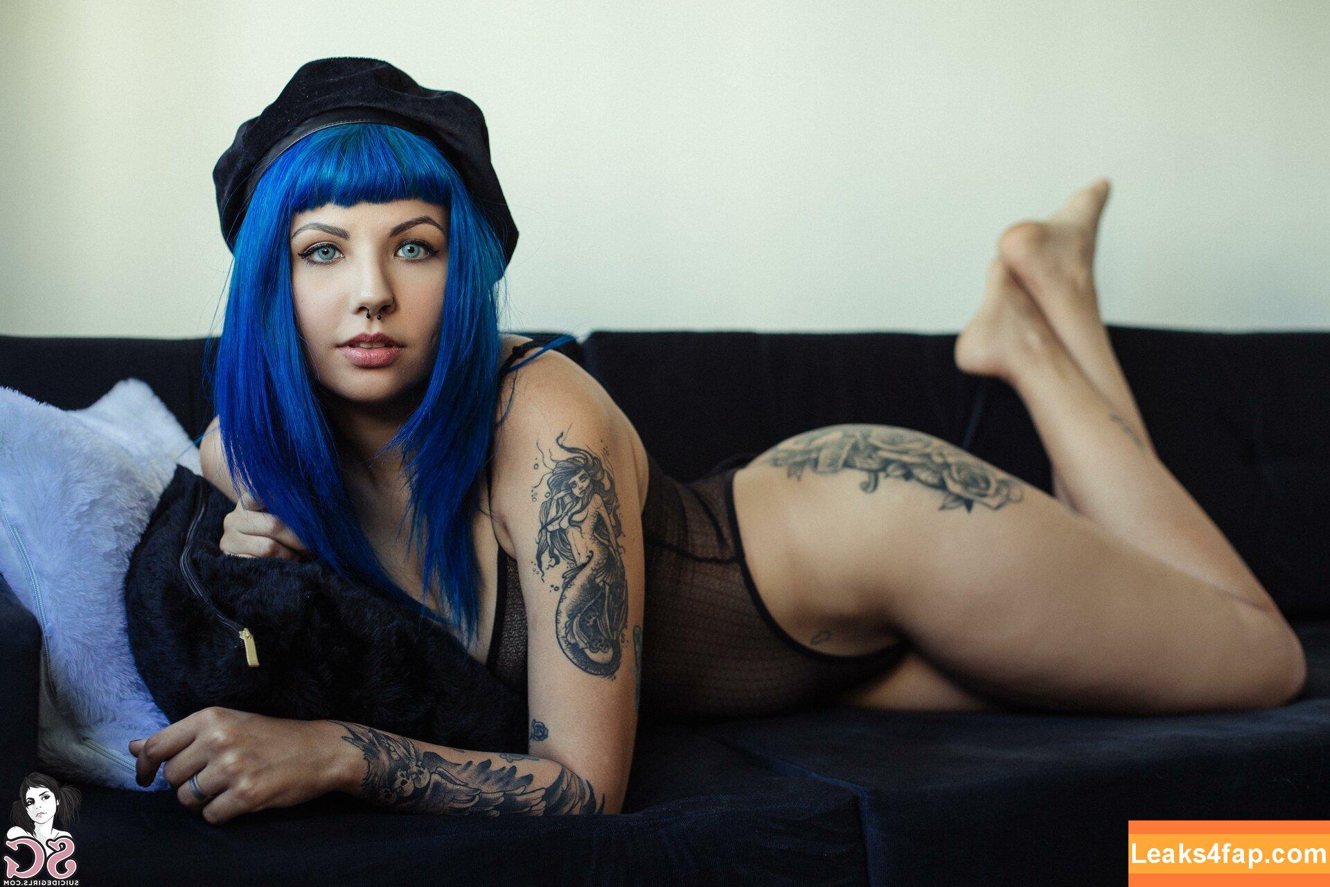 flahsuicide /  leaked photo photo #0041