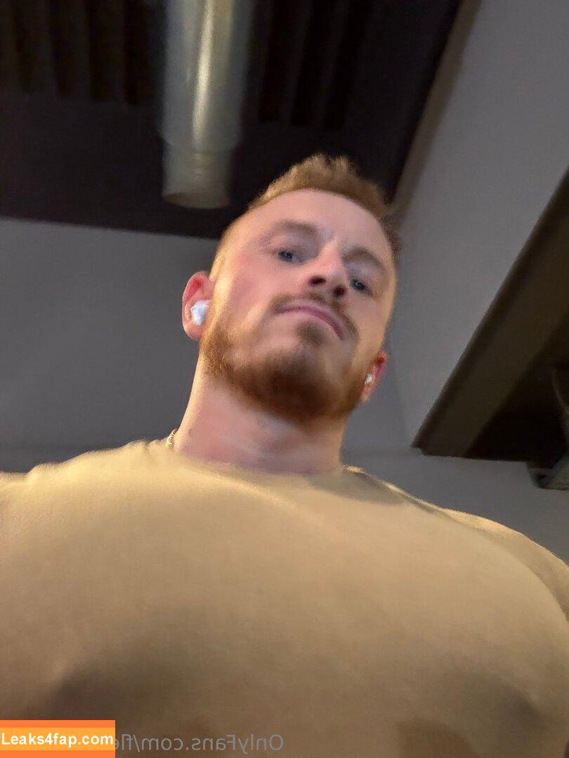 flexxxcouple /  leaked photo photo #0002