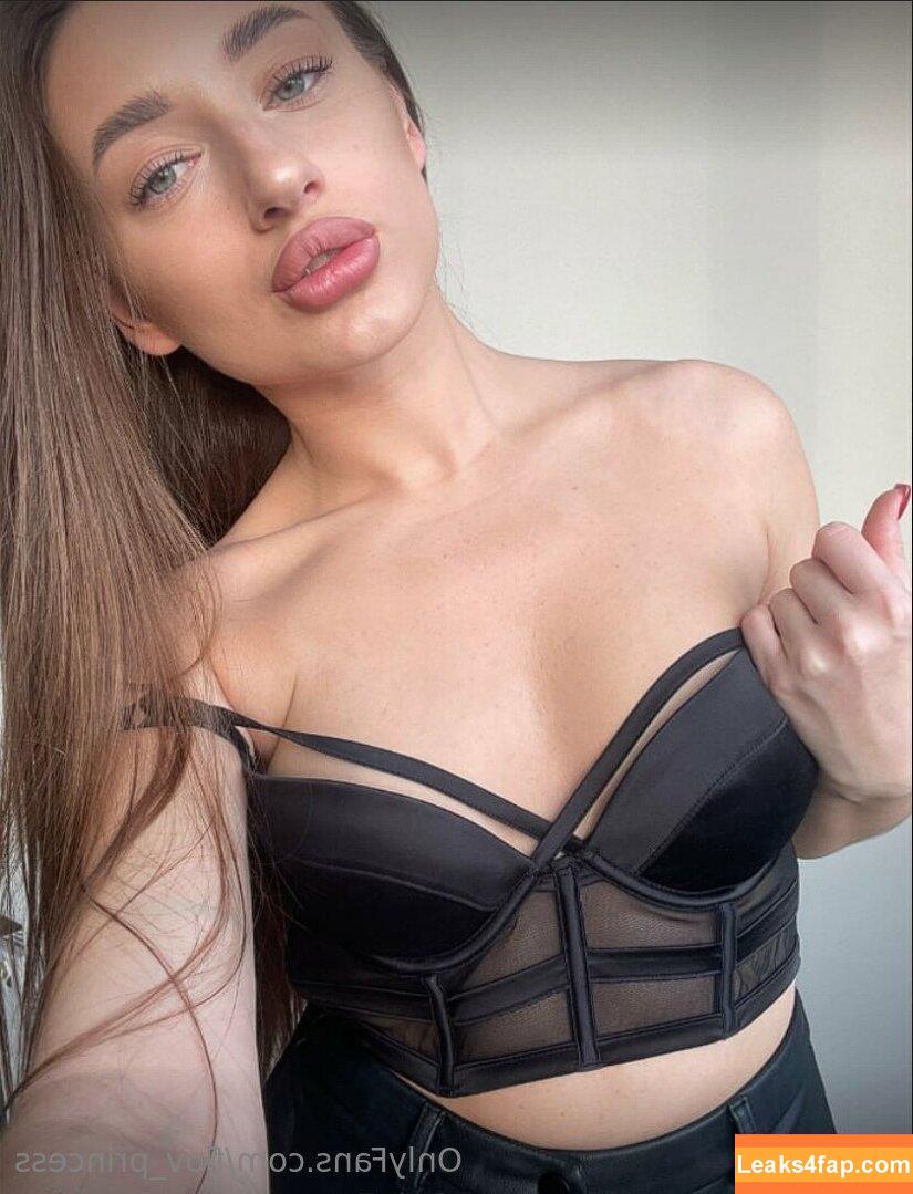 flov_princess / flo.imvu leaked photo photo #0130