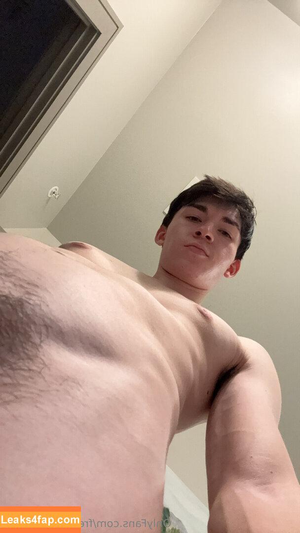freedevinholtxxx /  leaked photo photo #0008