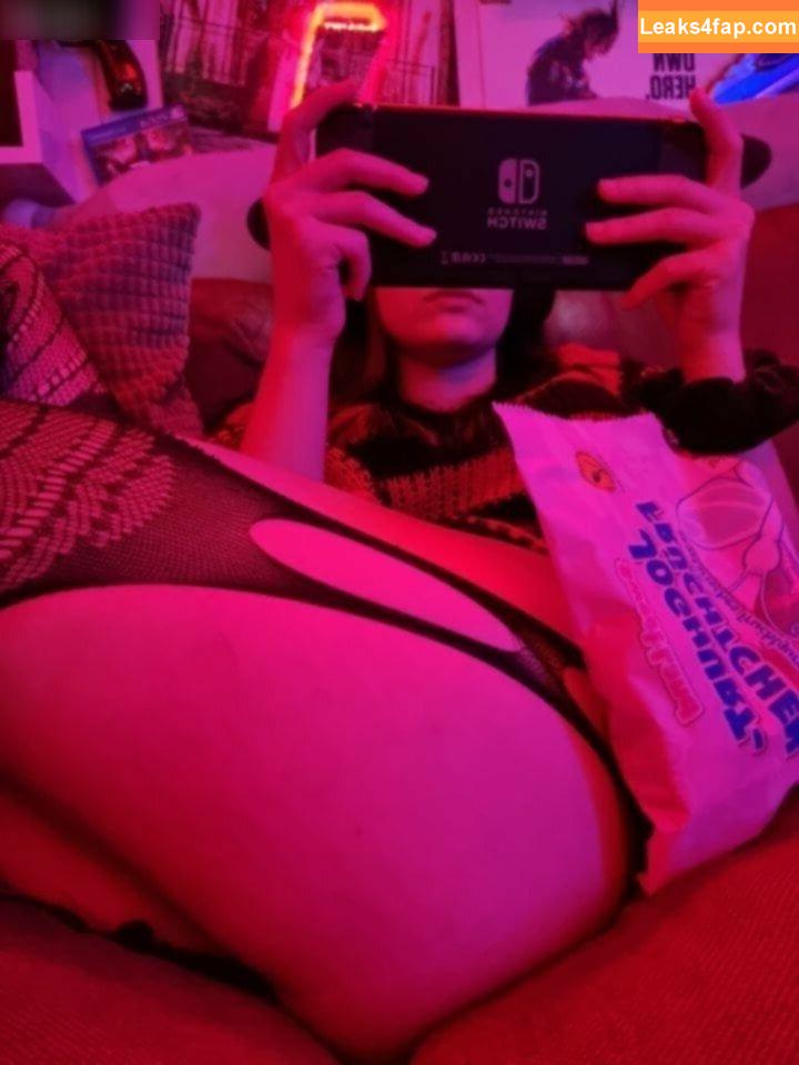 Frostilover /  leaked photo photo #0018