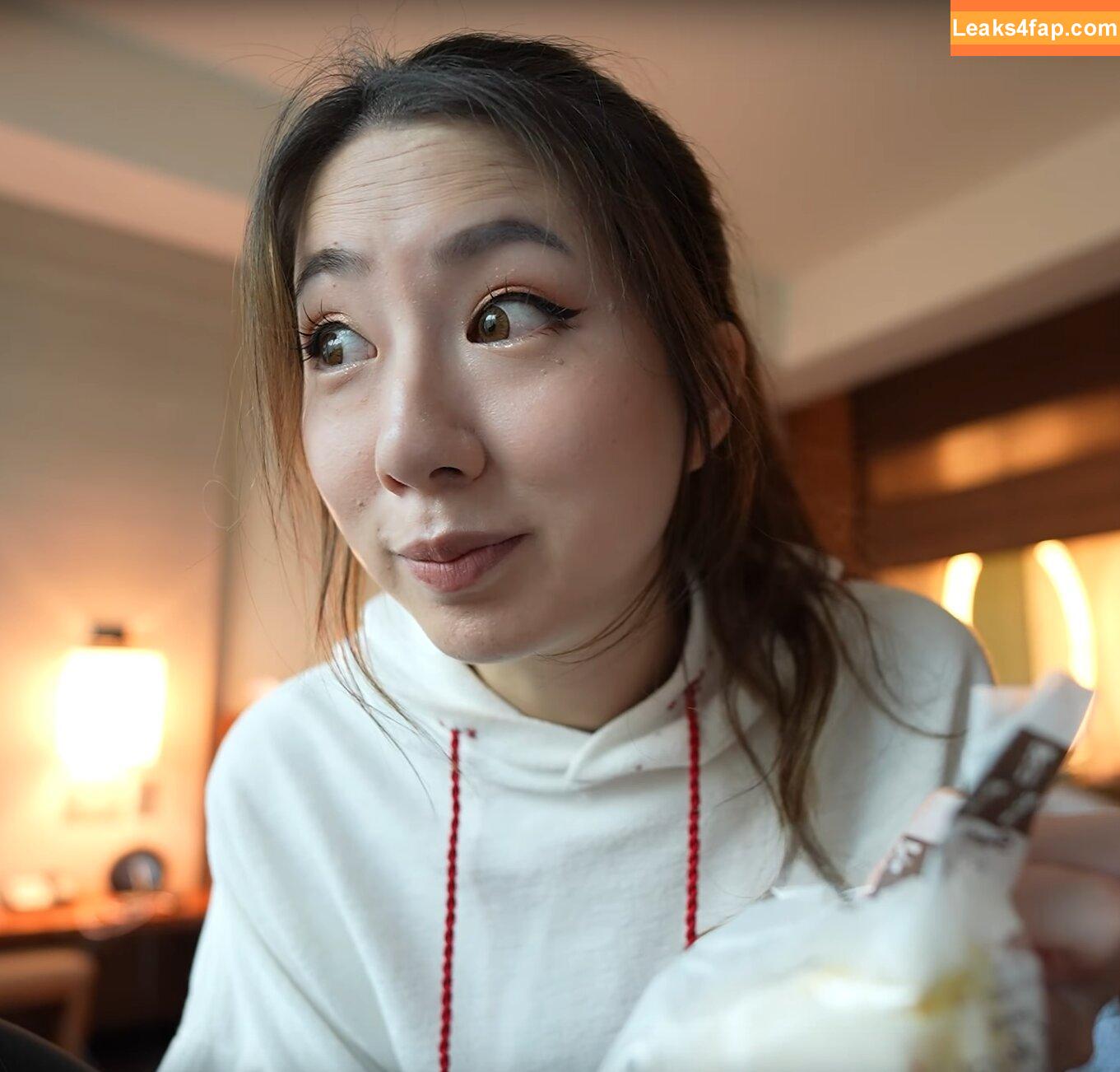 Fuslie / Leslie leaked photo photo #0103