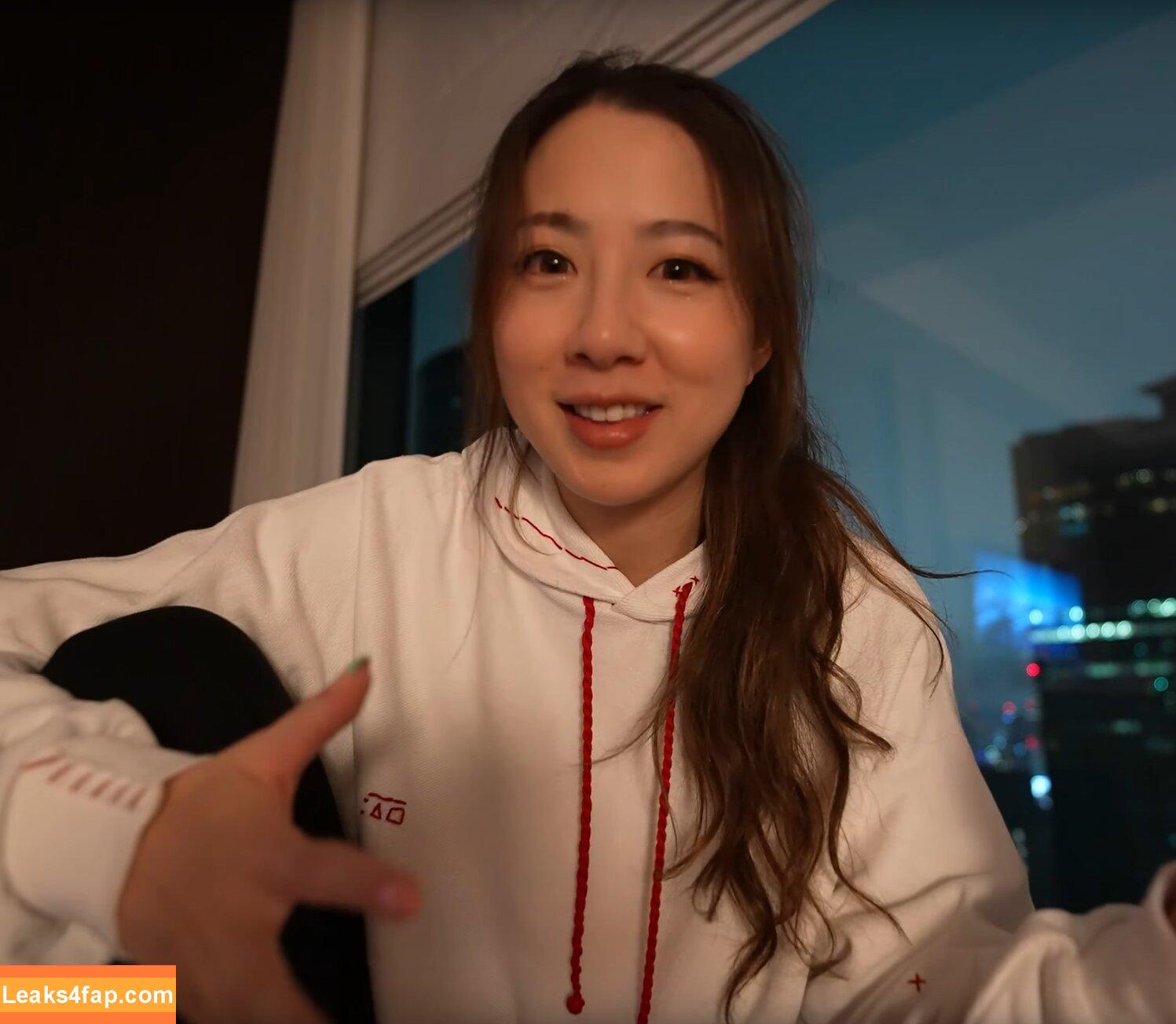 Fuslie / Leslie leaked photo photo #0106