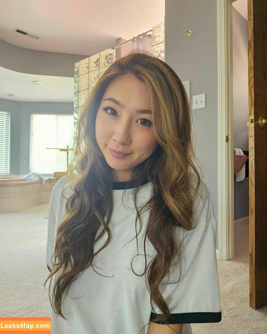 Fuslie / Leslie leaked photo photo #0319