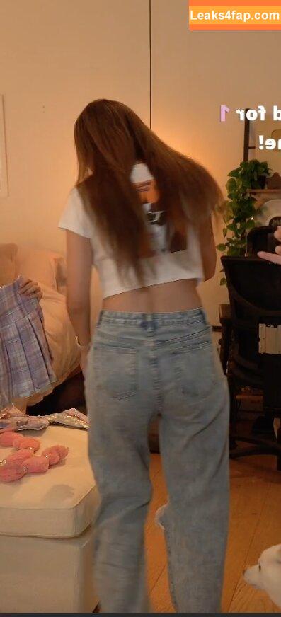 Fuslie / Leslie leaked photo photo #0333