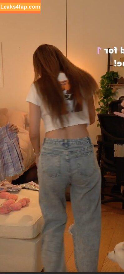 Fuslie / Leslie leaked photo photo #0343