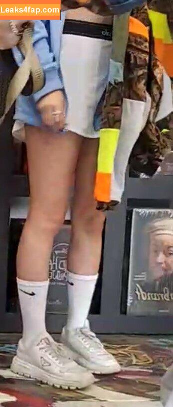Fuslie / Leslie leaked photo photo #0358