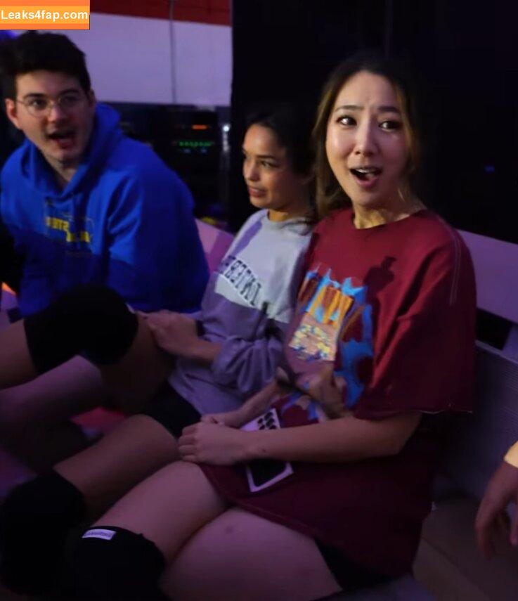 Fuslie / Leslie leaked photo photo #0476