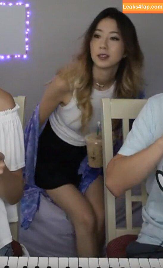 Fuslie / Leslie leaked photo photo #0484