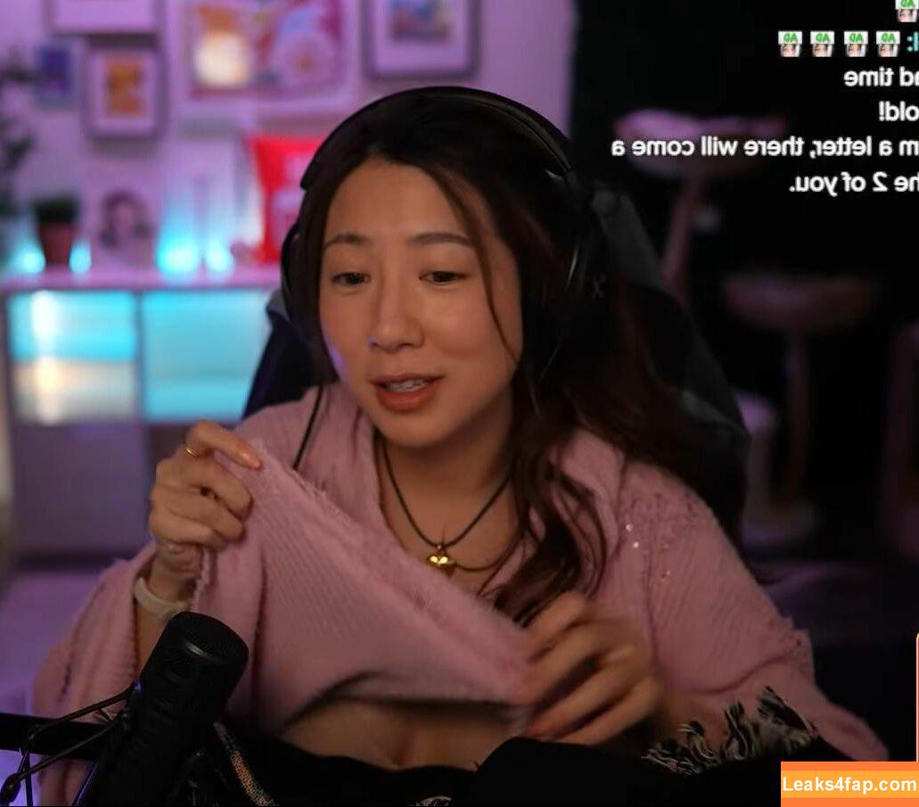 Fuslie / Leslie leaked photo photo #0588
