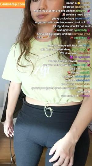 Fuslie фото #0549