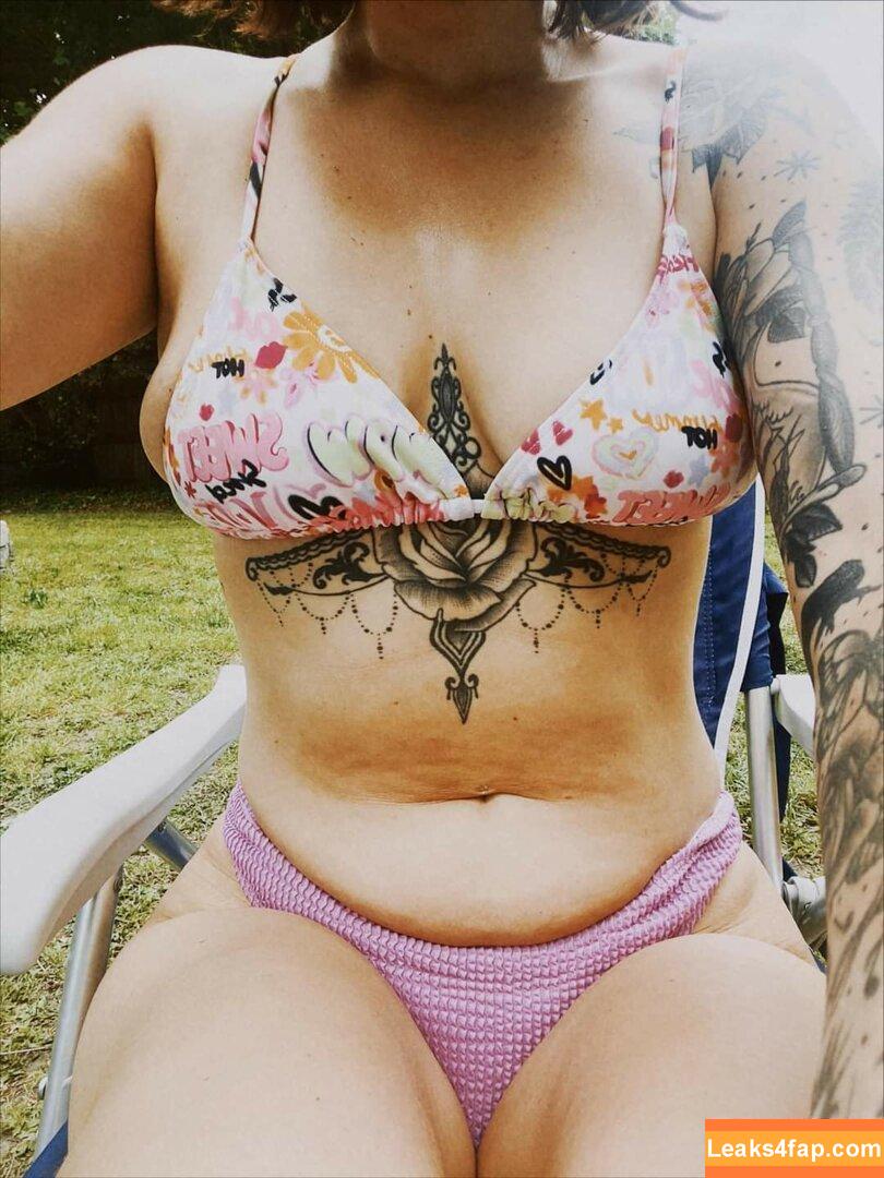 Garlyn DaSilva / gigid5222 / irishtwinmomlife leaked photo photo #0001