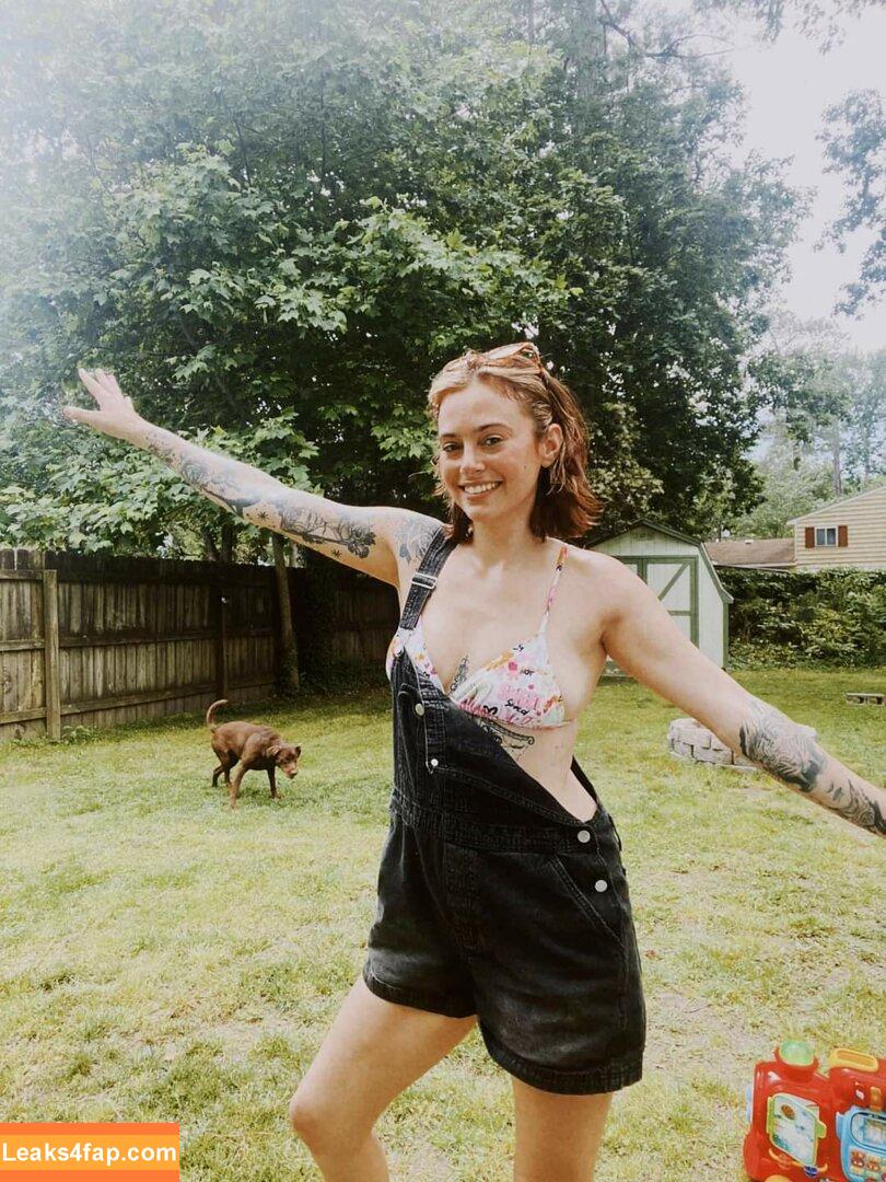 Garlyn DaSilva / gigid5222 / irishtwinmomlife leaked photo photo #0002