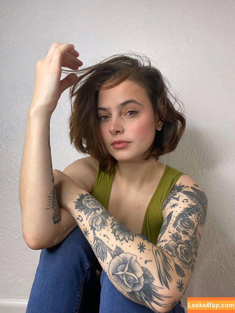 Garlyn DaSilva / gigid5222 / irishtwinmomlife leaked photo photo #0032