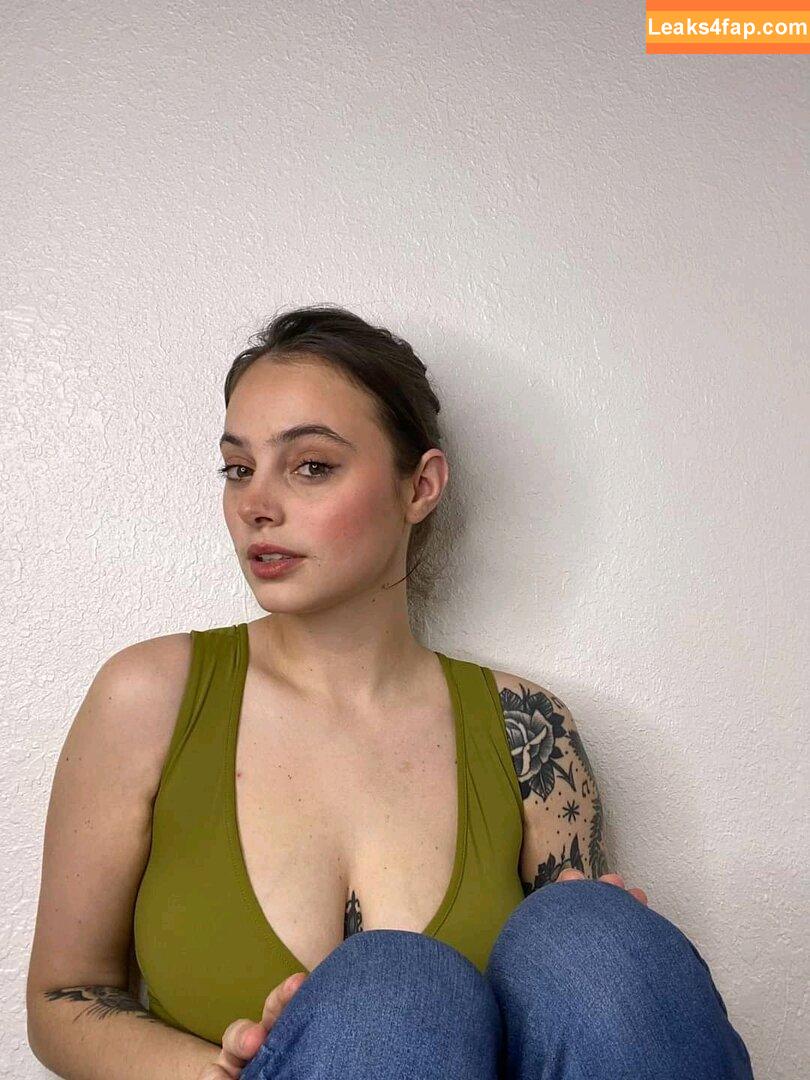 Garlyn DaSilva / gigid5222 / irishtwinmomlife leaked photo photo #0041